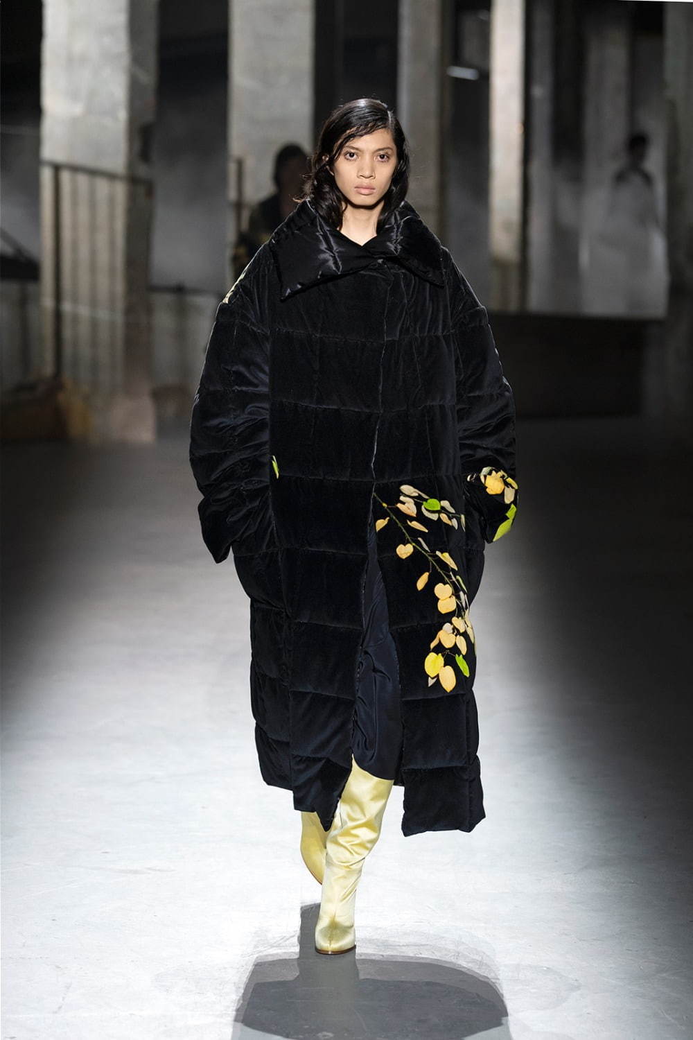 ドリス ヴァン ノッテン(DRIES VAN NOTEN) 2019-20年秋冬 ドリス ヴァン ノッテン(DRIES VAN NOTEN) 2019-20年秋冬