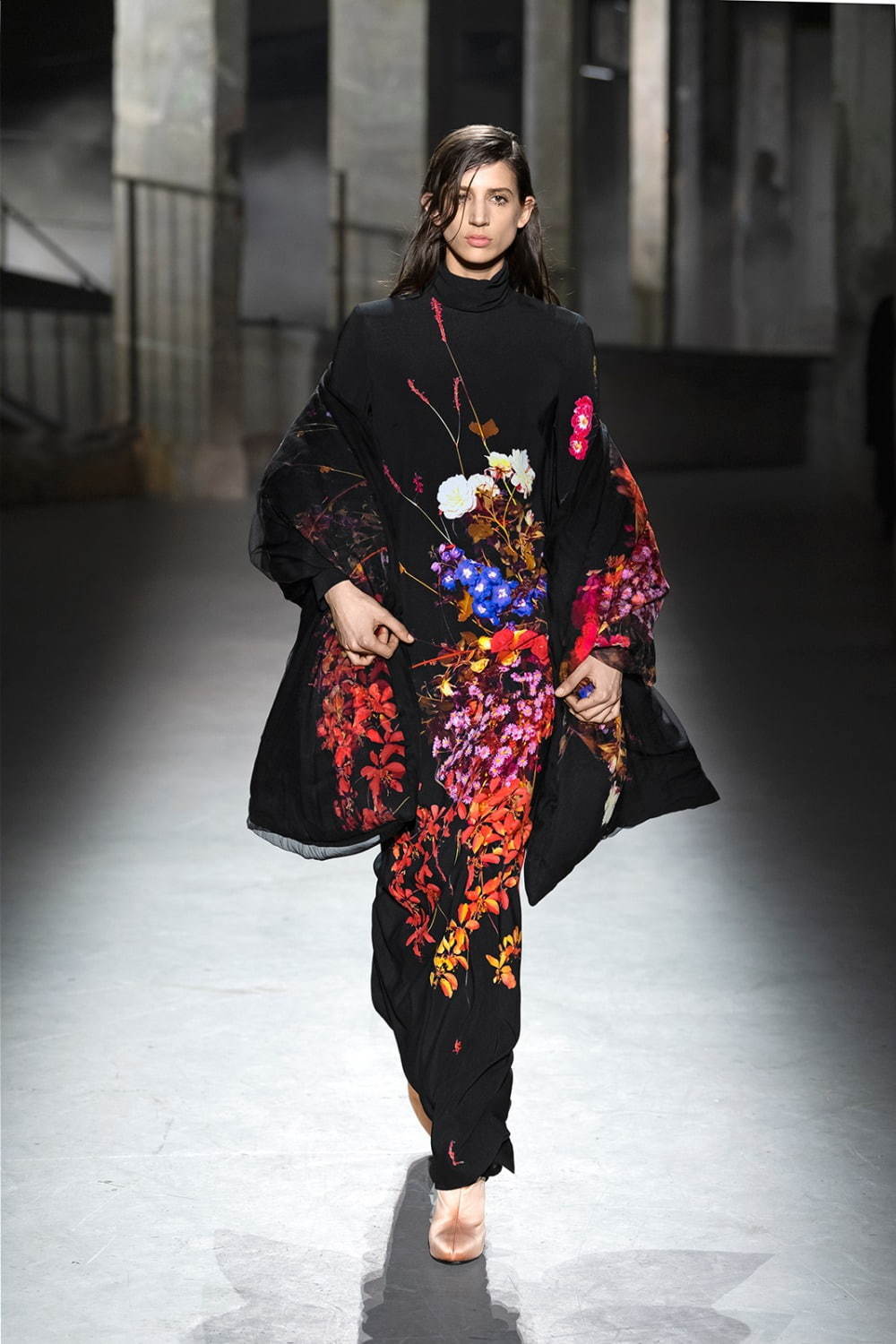 ドリス ヴァン ノッテン(DRIES VAN NOTEN) 2019-20年秋冬ウィメンズコレクション  - 写真64