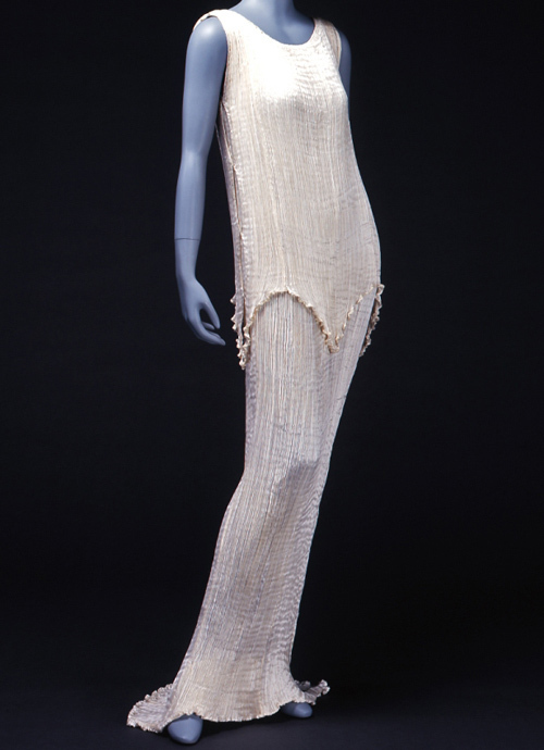 絹の巨匠マリアノ・フォルチュニィの夢を実現 - 名作絹織物を集めた展覧会が神戸ファッション美術館にて開催