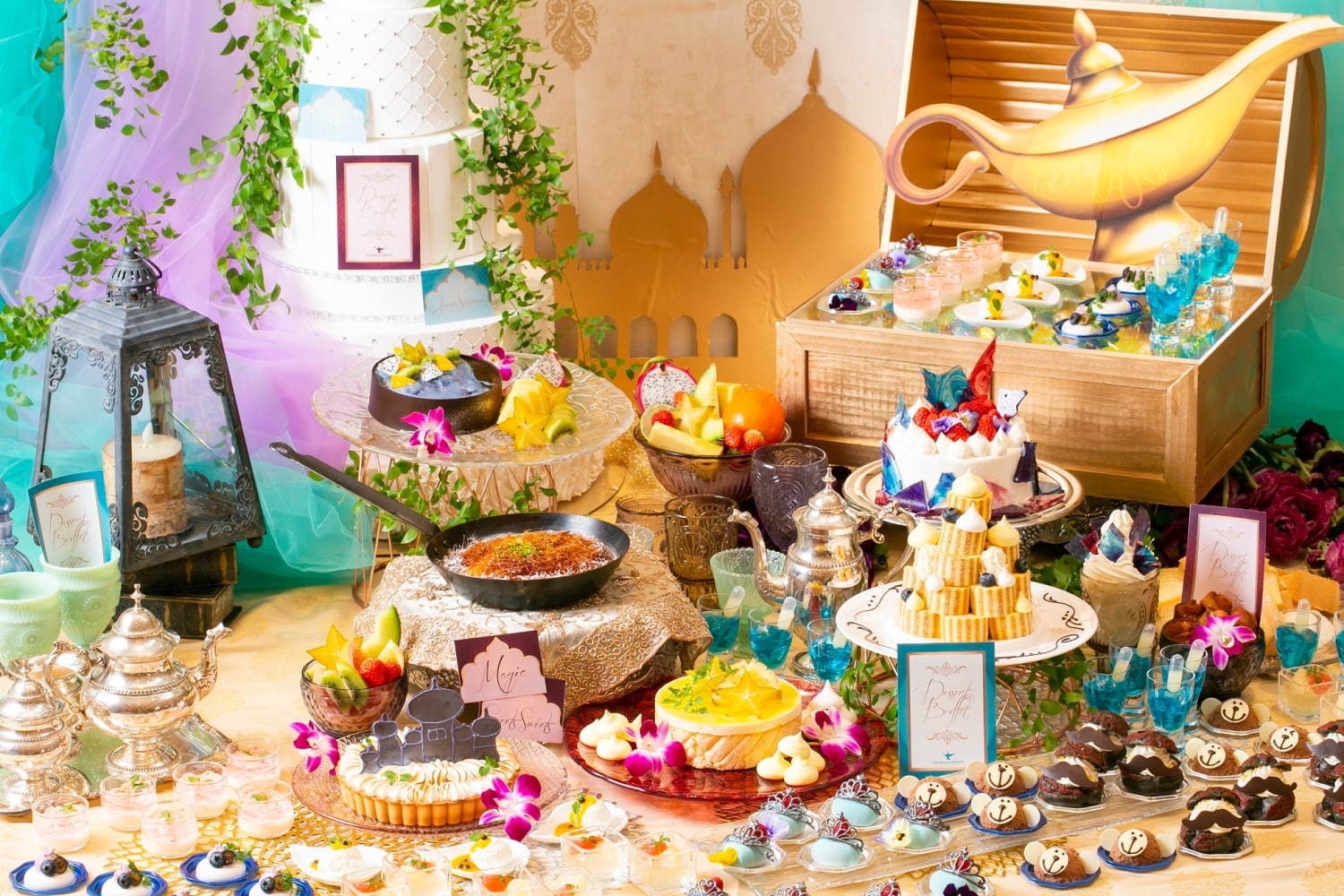 アラジンと魔法のランプ デザートビュッフェ 埼玉 大宮璃宮で 宮殿やピラミッドのケーキなど ファッションプレス