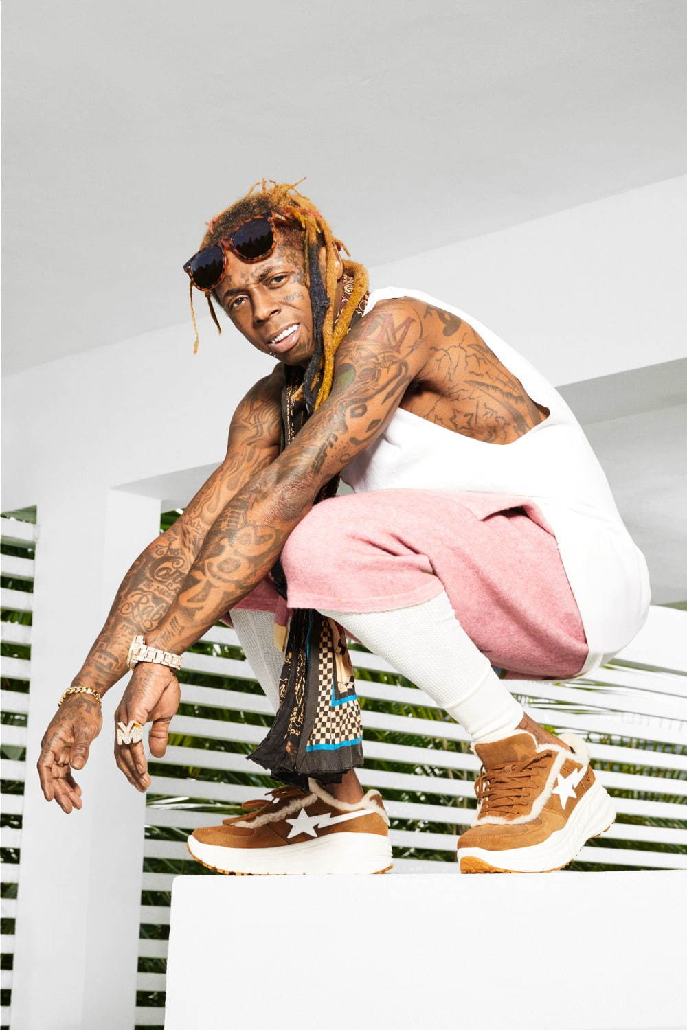 UGG×ベイプ“80'sヒップホップ”から着想を得たスエードスニーカー UGG×ベイプ“80'sヒップホップ”から着想を得たスエードスニーカー