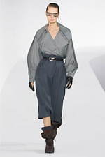 アクネ ストゥディオズ 19年秋冬ウィメンズコレクション - 破壊的な視点で再解釈したワードローブ｜写真18