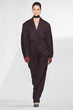 アクネ ストゥディオズ 19年秋冬ウィメンズコレクション - 破壊的な視点で再解釈したワードローブ｜写真22