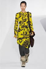 アクネ ストゥディオズ 19年秋冬ウィメンズコレクション - 破壊的な視点で再解釈したワードローブ｜写真31