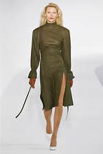 アクネ ストゥディオズ 19年秋冬ウィメンズコレクション - 破壊的な視点で再解釈したワードローブ｜写真36