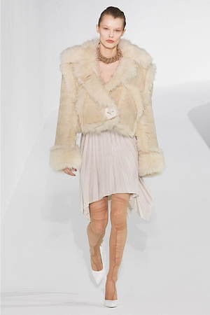 アクネ ストゥディオズ 19年秋冬ウィメンズコレクション - 破壊的な視点で再解釈したワードローブ｜写真5