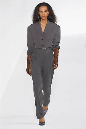 アクネ ストゥディオズ 19年秋冬ウィメンズコレクション - 破壊的な視点で再解釈したワードローブ｜写真15