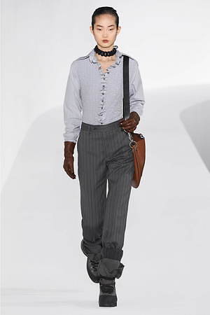 アクネ ストゥディオズ 19年秋冬ウィメンズコレクション - 破壊的な視点で再解釈したワードローブ｜写真17