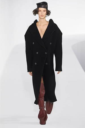 アクネ ストゥディオズ 19年秋冬ウィメンズコレクション - 破壊的な視点で再解釈したワードローブ｜写真25