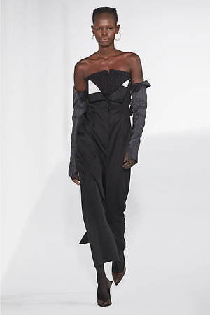 アクネ ストゥディオズ 19年秋冬ウィメンズコレクション - 破壊的な視点で再解釈したワードローブ｜写真26