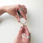 フルラ×チックタック限定色ウオッチ、ベゼルを“アクセサリー感覚”で付け替えて遊ぶ｜写真9