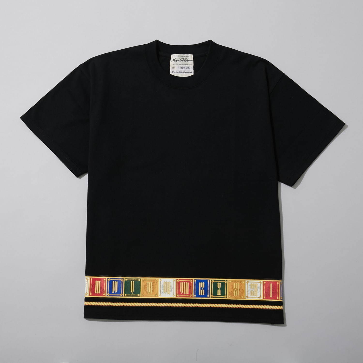 メンズグラフィックtシャツをピックアップ 人気ブランドのおすすめデザインを紹介 ファッションプレス メンズグラフィックtシャツをピックアップ 人気ブランドのおすすめデザインを紹介 ファッションプレス
