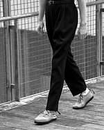 フット ザ コーチャーのステンレス鋼メッシュシューズ、靴下のように柔らかい履き心地｜写真2