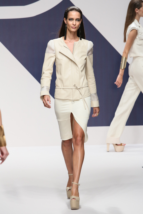 クリツィア(KRIZIA) 2013年春夏ウィメンズコレクション シルエット - 写真6