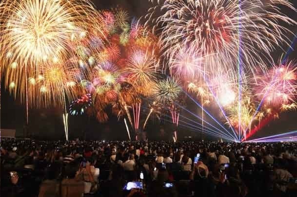 花火大会19 東京 神奈川など関東圏 関西圏はじめ全国の開催情報 ファッションプレス 花火大会19 東京 神奈川など関東圏 関西圏はじめ全国の開催情報 ファッションプレス