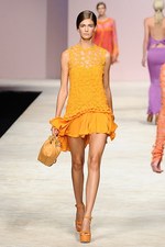 エルマンノ シェルヴィーノ 2013年春夏コレクション - 鮮やかな発色でつくるボーホーシック｜写真10