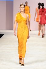 エルマンノ シェルヴィーノ 2013年春夏コレクション - 鮮やかな発色でつくるボーホーシック｜写真17