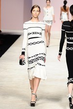 エルマンノ シェルヴィーノ 2013年春夏コレクション - 鮮やかな発色でつくるボーホーシック｜写真35