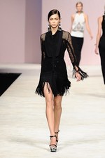 エルマンノ シェルヴィーノ 2013年春夏コレクション - 鮮やかな発色でつくるボーホーシック｜写真42