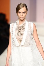 エルマンノ シェルヴィーノ 2013年春夏コレクション - 鮮やかな発色でつくるボーホーシック｜写真49