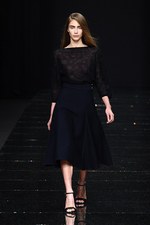 アンテプリマ(ANTEPRIMA) 2013年春夏コレクション - 自信に満ちた輝く女性の魅力を表現｜写真1