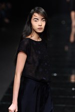 アンテプリマ(ANTEPRIMA) 2013年春夏コレクション - 自信に満ちた輝く女性の魅力を表現｜写真9