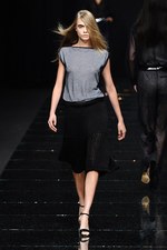 アンテプリマ(ANTEPRIMA) 2013年春夏コレクション - 自信に満ちた輝く女性の魅力を表現｜写真18