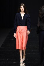 アンテプリマ(ANTEPRIMA) 2013年春夏コレクション - 自信に満ちた輝く女性の魅力を表現｜写真21