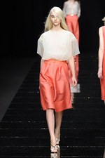 アンテプリマ(ANTEPRIMA) 2013年春夏コレクション - 自信に満ちた輝く女性の魅力を表現｜写真25