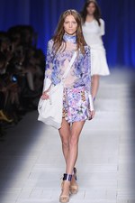 ジャストカヴァリ 2013年春夏コレクション - 深い海の世界をロックに表現｜写真3