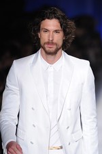 ジャストカヴァリ 2013年春夏コレクション - 深い海の世界をロックに表現｜写真9