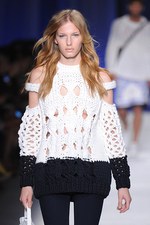 ジャストカヴァリ 2013年春夏コレクション - 深い海の世界をロックに表現｜写真29