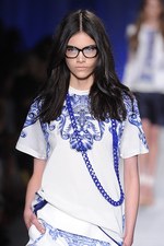 ジャストカヴァリ 2013年春夏コレクション - 深い海の世界をロックに表現｜写真33