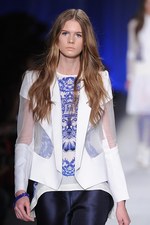 ジャストカヴァリ 2013年春夏コレクション - 深い海の世界をロックに表現｜写真35