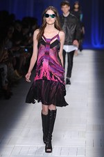 ジャストカヴァリ 2013年春夏コレクション - 深い海の世界をロックに表現｜写真48