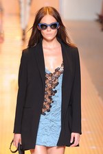 ヴェルサーチ(VERSACE) 2013年春夏コレクション - 夏の太陽が似合う、ロックセクシー｜写真34