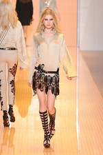 ヴェルサーチ(VERSACE) 2013年春夏コレクション - 夏の太陽が似合う、ロックセクシー｜写真36