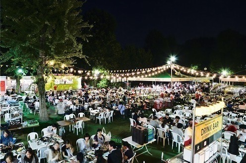 明治神宮外苑,明治神宮外苑にこにこパーク「森のビアガーデン」