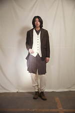 スズキタカユキ 2019年秋冬コレクション - 乾いた砂の大地から生まれるもの｜写真7