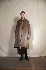 スズキタカユキ 2019年秋冬コレクション - 乾いた砂の大地から生まれるもの｜写真18