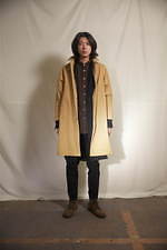 スズキタカユキ 2019年秋冬コレクション - 乾いた砂の大地から生まれるもの｜写真19