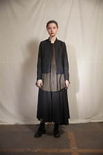 スズキタカユキ 2019年秋冬コレクション - 乾いた砂の大地から生まれるもの｜写真22