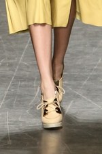 トラサルディ 2013年春夏コレクション - ニューヨークでの休暇を楽しむアクティブウーマン｜写真17