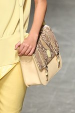 トラサルディ 2013年春夏コレクション - ニューヨークでの休暇を楽しむアクティブウーマン｜写真20