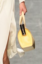 トラサルディ 2013年春夏コレクション - ニューヨークでの休暇を楽しむアクティブウーマン｜写真25