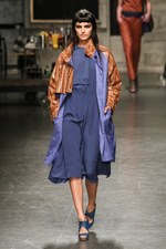 トラサルディ 2013年春夏コレクション - ニューヨークでの休暇を楽しむアクティブウーマン｜写真42