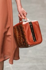 トラサルディ 2013年春夏コレクション - ニューヨークでの休暇を楽しむアクティブウーマン｜写真47