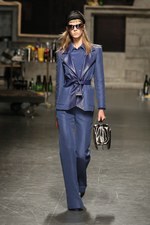 トラサルディ 2013年春夏コレクション - ニューヨークでの休暇を楽しむアクティブウーマン｜写真60