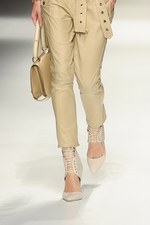 サルヴァトーレ フェラガモ 2013年春夏コレクション - 厳格さと優しさを内面に秘めて｜写真12