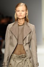 サルヴァトーレ フェラガモ 2013年春夏コレクション - 厳格さと優しさを内面に秘めて｜写真38